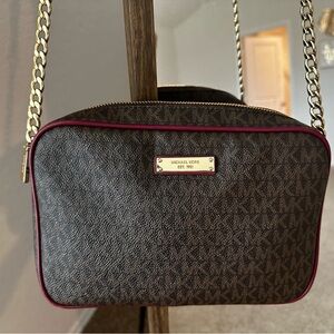 Michael Kors Crossbody